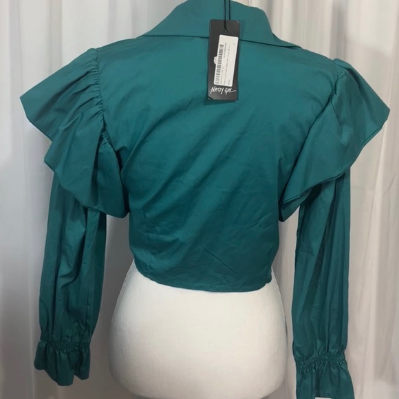 Nasty Gal Crop stop (new with tags) - Picture 2 of 2